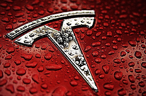 tesla-logo